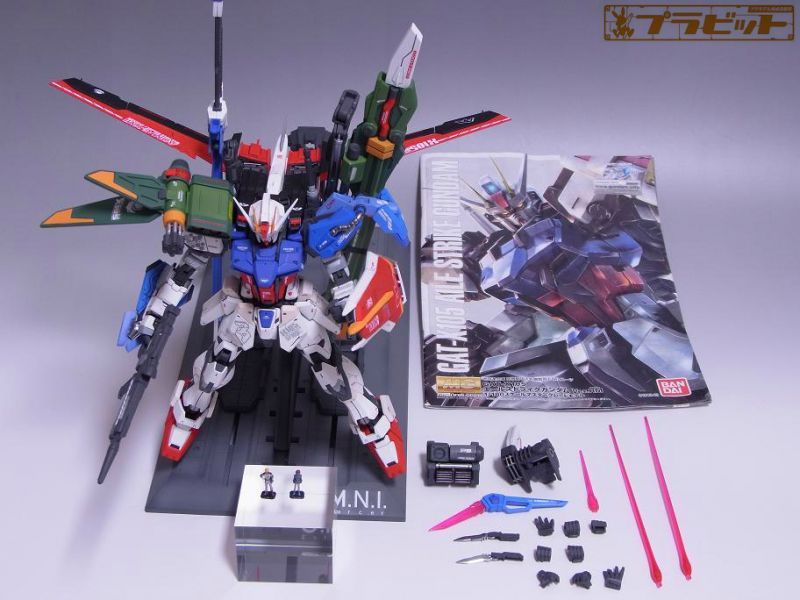 MG パーフェクトストライクガンダム 完成品-