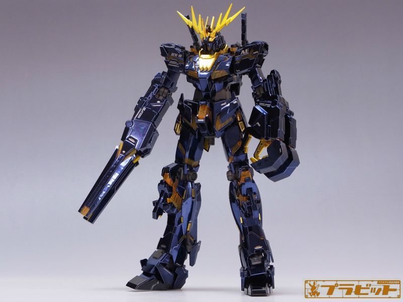 MG 1/100 RX-0 ユニコーンガンダム２号機 チタニウムフィニッシュ完成品