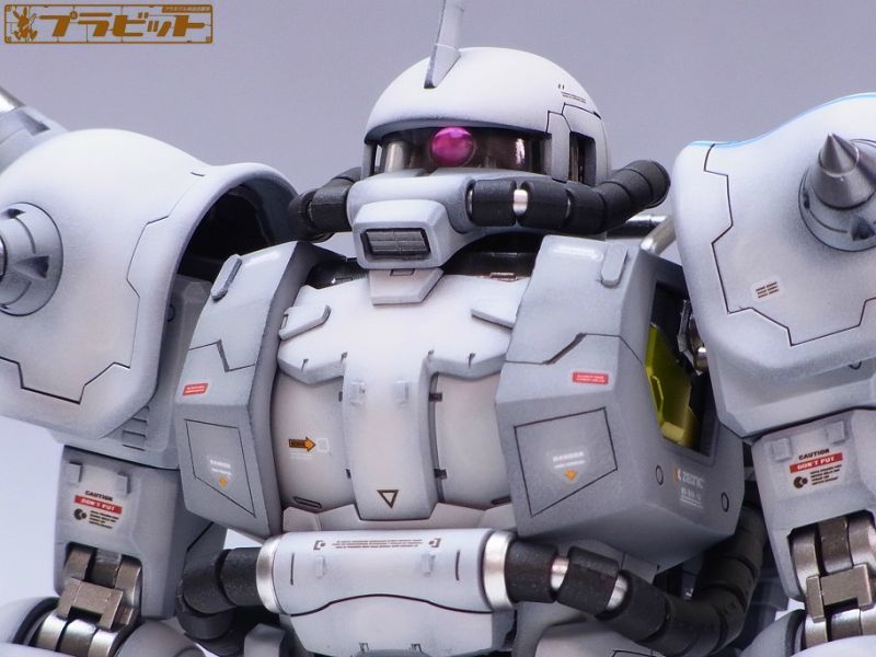 MG 1/100 MS-06R-1A シンマツナガ専用ザク改 Ver.2.0 完成品（全塗装+