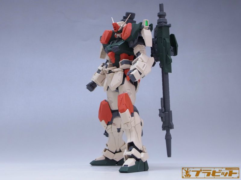 MG 1/100 GAT-X103 バスターガンダム 完成品（素組）