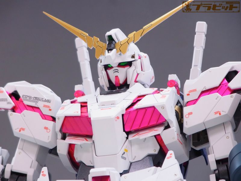 PG ユニコーンガンダム  1/60 完成品　特典付き