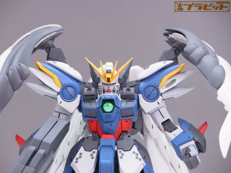 Mg 1 100 Xxxg 00w0 ウィングガンダムゼロカスタム 完成品 全塗装 改修