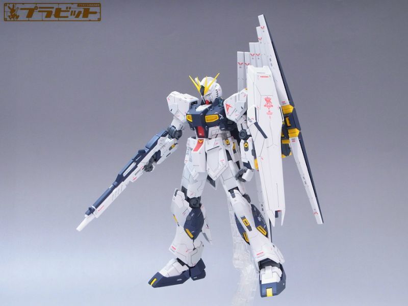 MG 1/100 RX-93 νガンダム Ver.ka 完成品(素組）