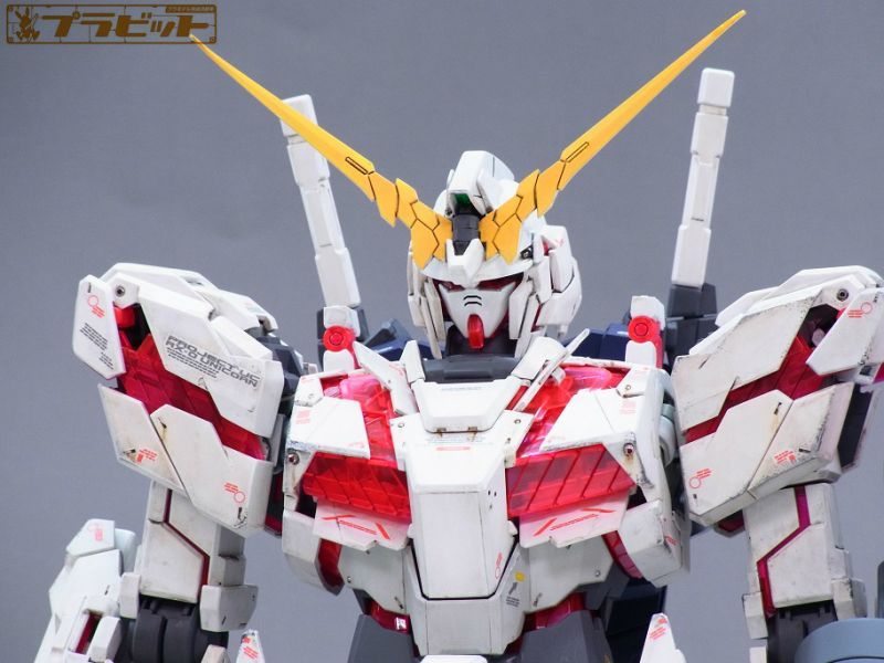 PG 1/60 RX-0 ユニコーンガンダム 完成品（全塗装） + LEDユニット