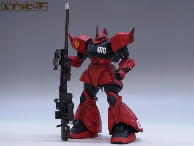 MG 1/100 ゲルググ ジョニーライデン仕様 完成品（全塗装+改修