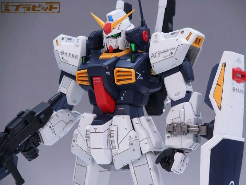 Mg 1 100 ｒｘ 178 ガンダムmk Ii Ver 2 0 エゥーゴカラー 完成品 プロモデラー製作 全塗装 改修