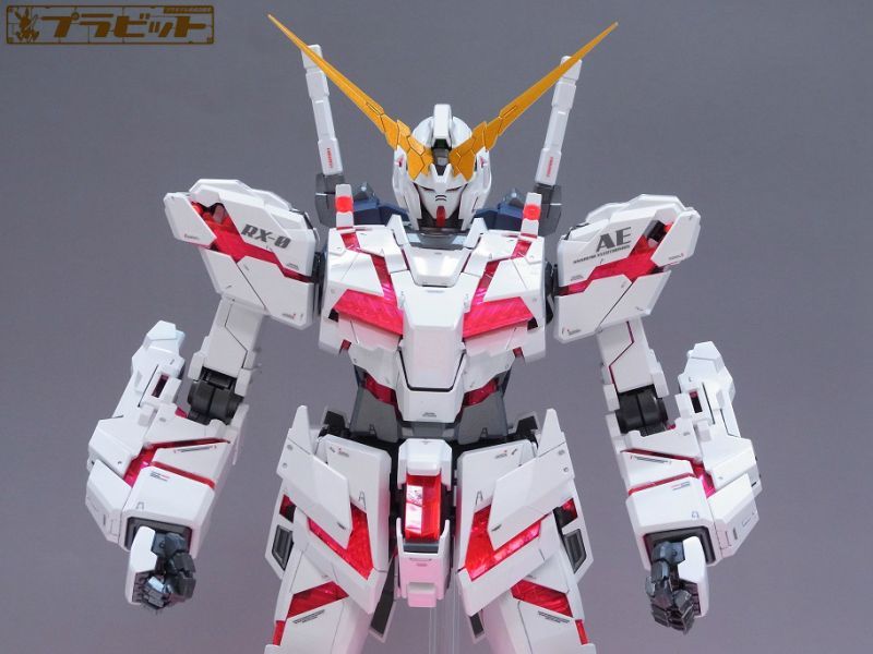 PG 1/60 RX-0 ユニコーンガンダム 完成品（全塗装）