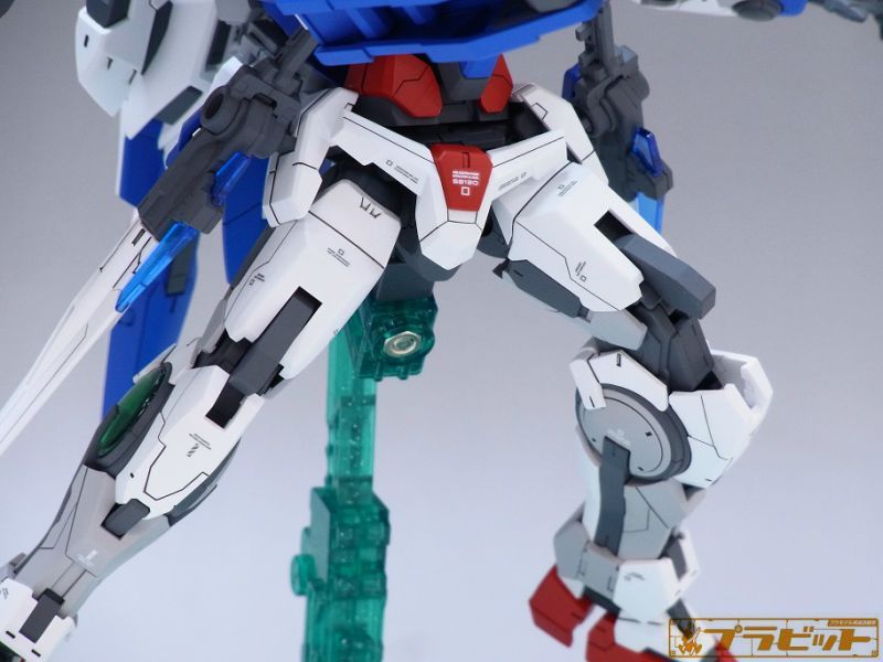 RG 1/44 GNT-0000 ダブルオークアンタ 完成品(全塗装+改修）