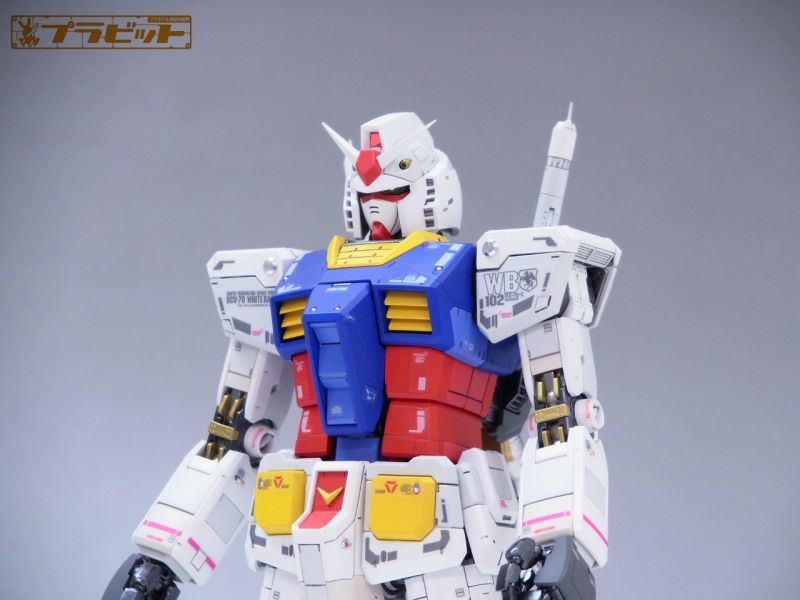 MG 1/100 RX-78-2 ガンダム Ver.3.0 完成品 プロモデラー製作全塗装）[6817] | プラビット