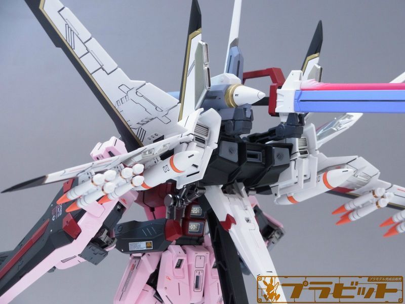 MG 1/100 ストライクルージュオオトリ装備 改修塗装済み完成品