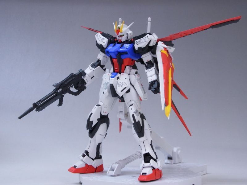 MG 1/100 エールストライクガンダム Ver.RM 完成品（全塗装）