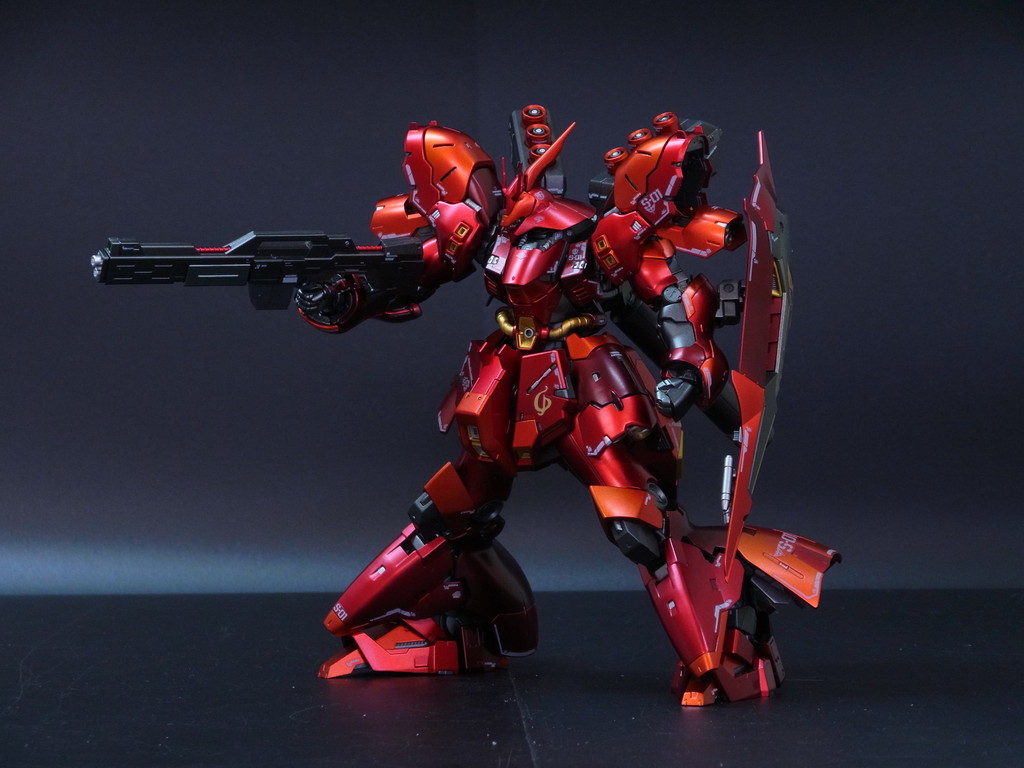 ガンプラ RG 1/144 サザビー 塗装完成品hgmgpgrg　値下げ可バンダイ