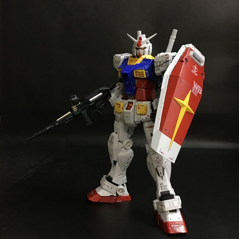 PG UNLEASHED RX-78-2 ガンダム 素組（完成品） - 模型製作用品